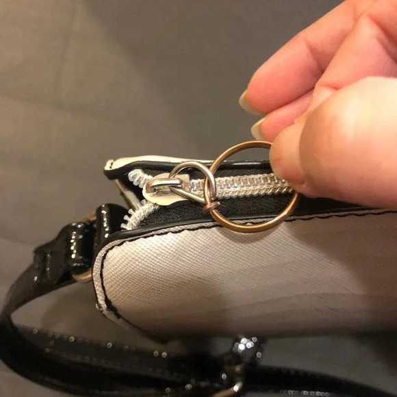 Kenneth Cole Reaction Faux Leather Mini Crossbody Purse Color Shaded - Picture 6 of 10